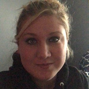 Meet your Posher, Corissa